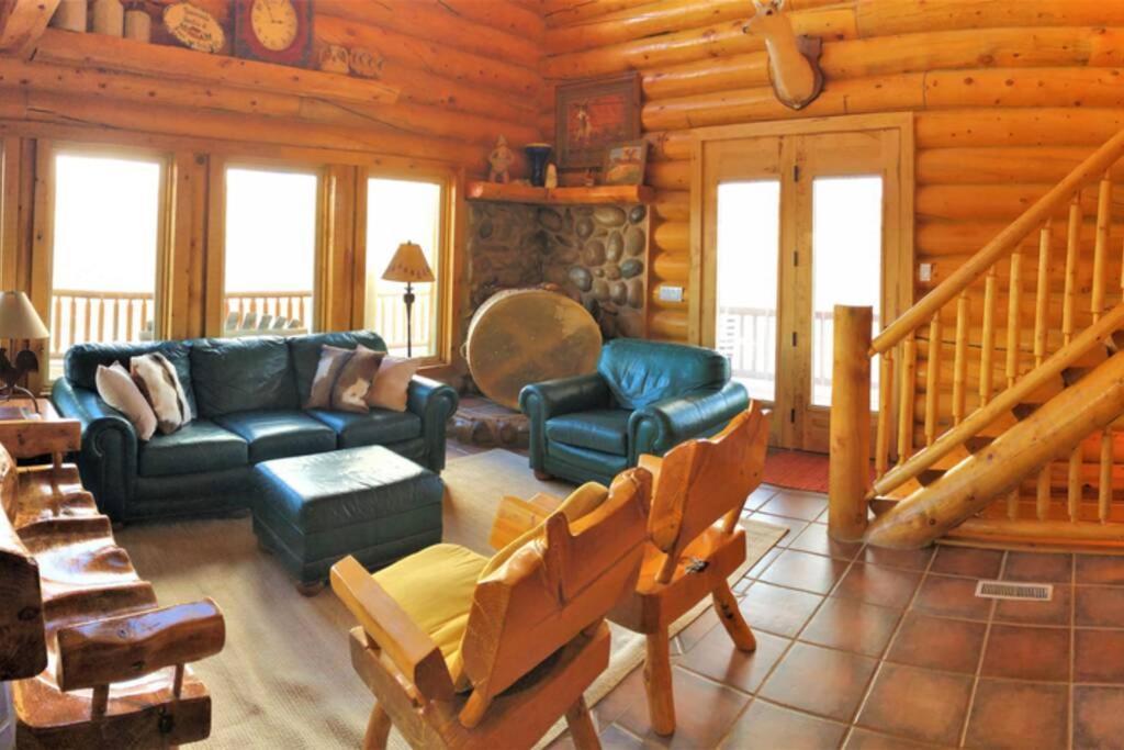 Red Rock Ranch Log Cabin: Large, Fully Furnished Эскаланте Экстерьер фото